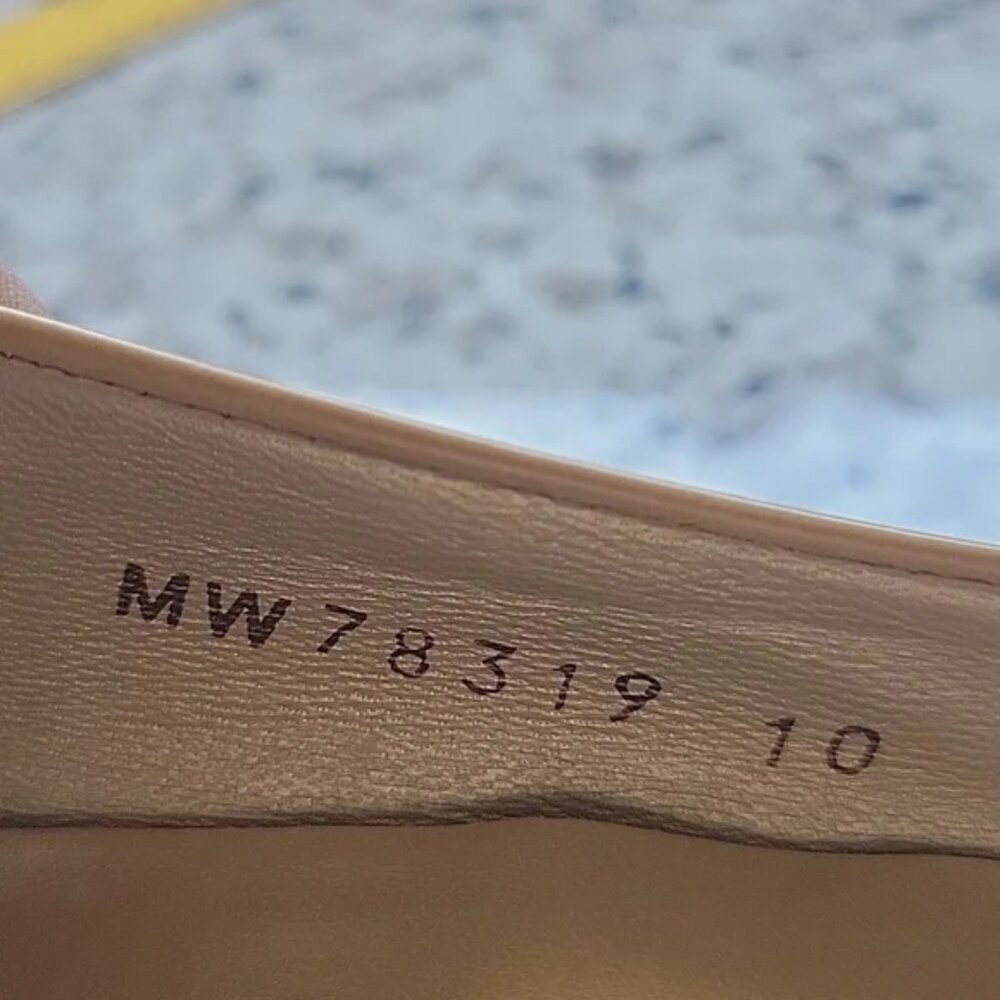 🔥🔥Special Free Offer!!🔥🔥 Stuart Weitzman peeptoe pumps - Picture 11 of 15